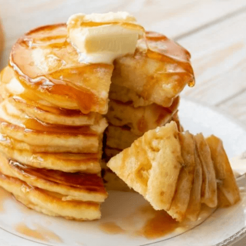 FLUFFY BUTTERMILK PANCAKES