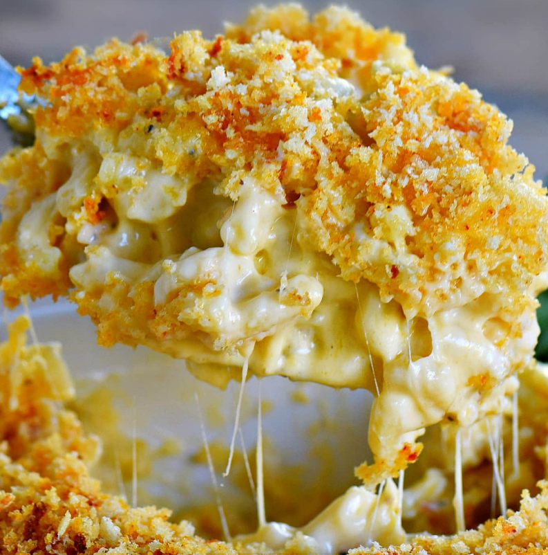 Easy Homemade Macaroni and Cheese