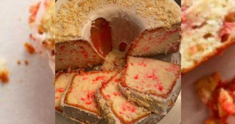 Strawberry Crunch Pound Cake